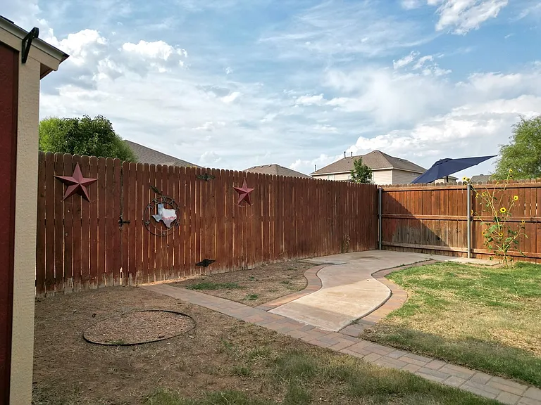 7305 Bellini St — Photo 28
