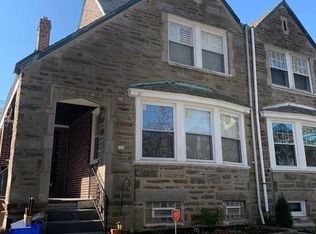 724 Glenview St, Philadelphia, PA 19111