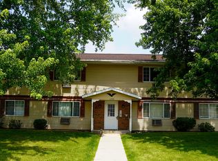 1153 Vogt Dr #146, West Bend, WI 53095