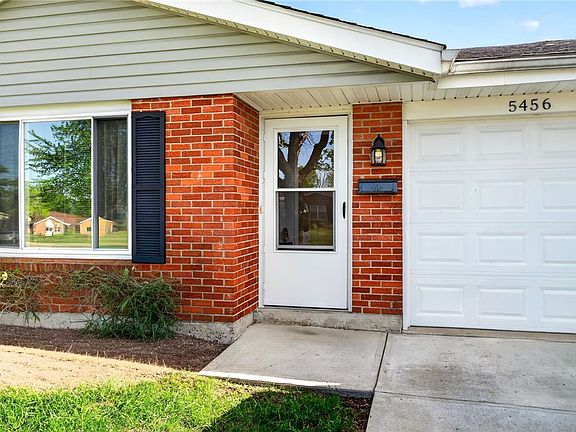 2nd image of 5454 Bromwick Dr