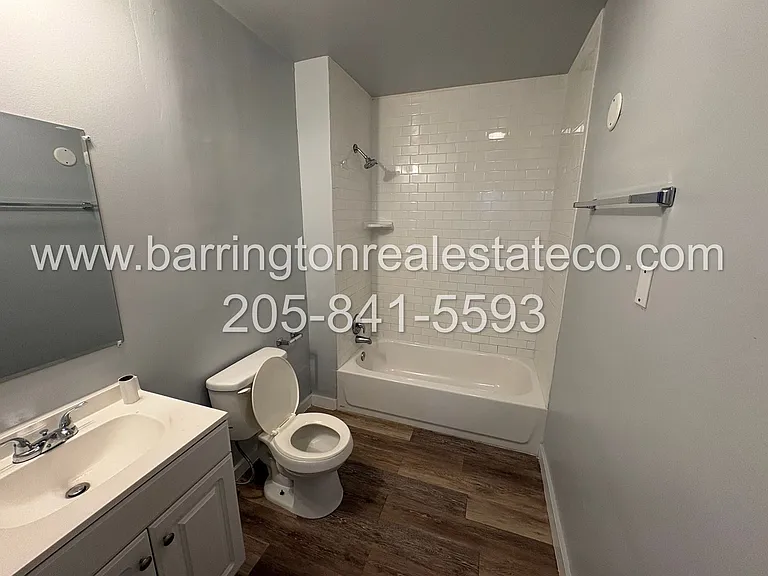 4401 Avenue I — Photo 4