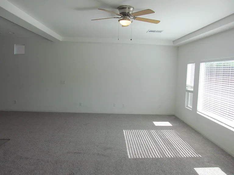 7841 Tyrell Peaks St — Photo 9