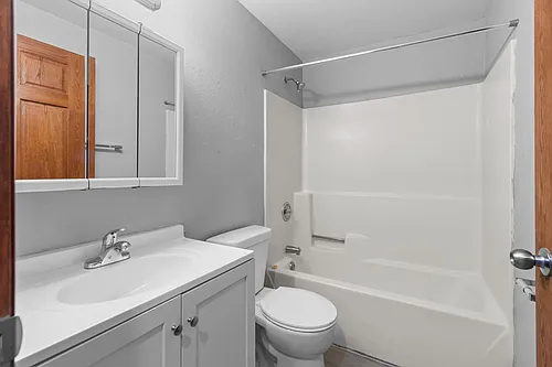 Floor plan 1530 Moraine Terrace