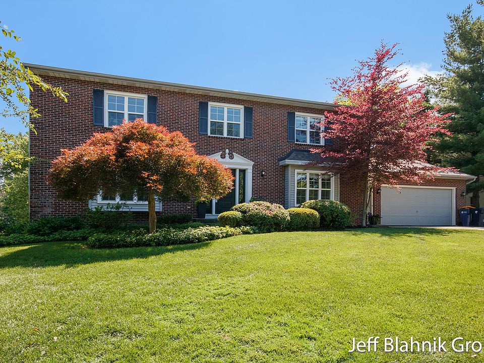 1st image of 2712 Glencairin Dr NW