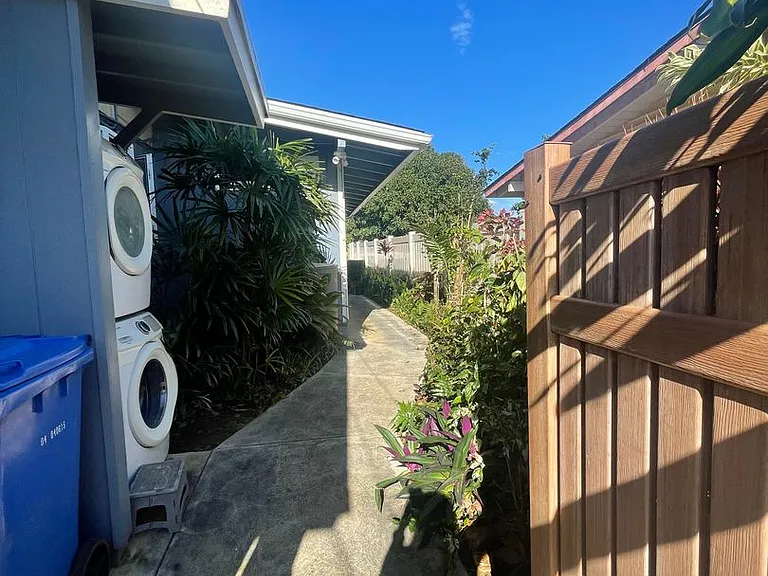 1228 Ulunahele St — Photo 15