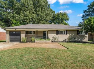 142 Bendel Cir W, Memphis, TN 38117