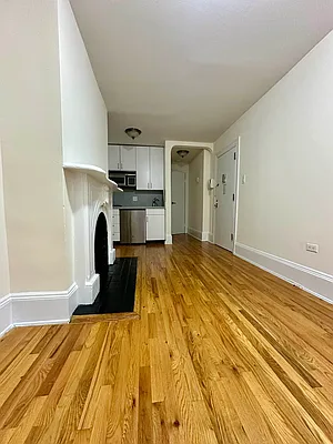 Rented by City Connections Realty | media 5