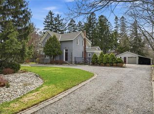 1266 Scenic Dr, Hamilton, ON L9K 1J6