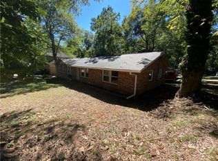 2010 S Milledge Ave, Athens, GA 30605
