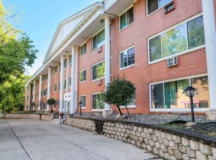 Colfax Manor, Minneapolis, MN 55408