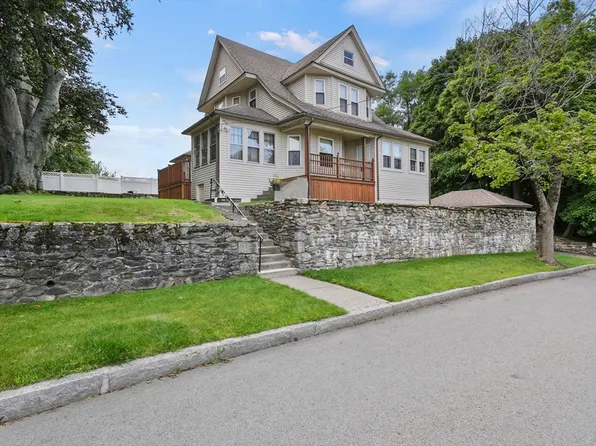 60 Bates Ave, Worcester, MA 01605