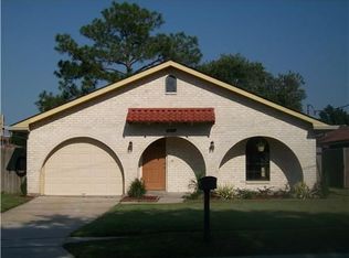 3909 N Woodlawn Ave, Metairie, LA 70006