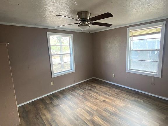 2nd image of 604 E Gem Ave #1&2