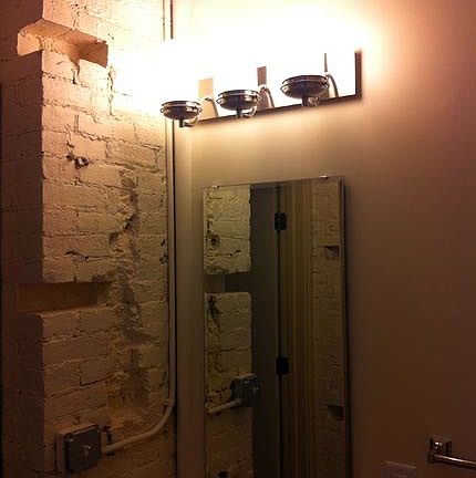 4th image of 140 W Washington St APT 412