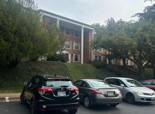 7721 Tremayne Pl APT 304, Mc Lean, VA 22102