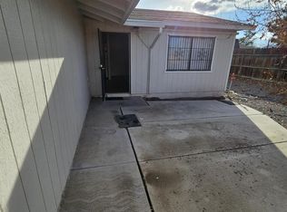 1215 Newlands Dr W, Fernley, NV 89408