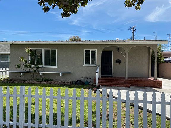 2nd image of 3432 W 182nd St