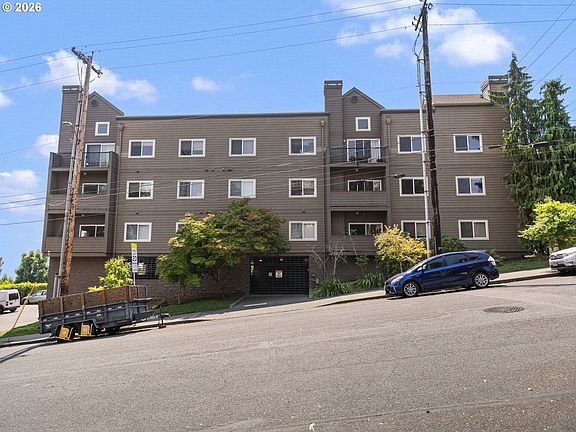 3rd image of 4320 S Corbett Ave APT 114