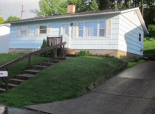 16 Fernwood Ave, Wheeling, WV 26003