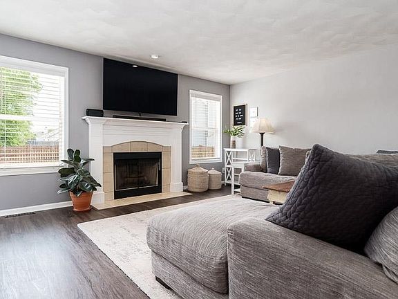 4th image of 14115 Prairie Commons Ln