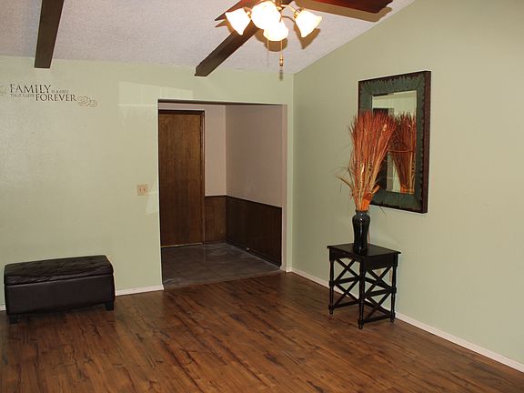 5th image of 1004 S Patterson Dr