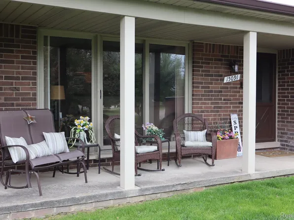 15091 Sebastian Ct, Shelby Township, MI 48315