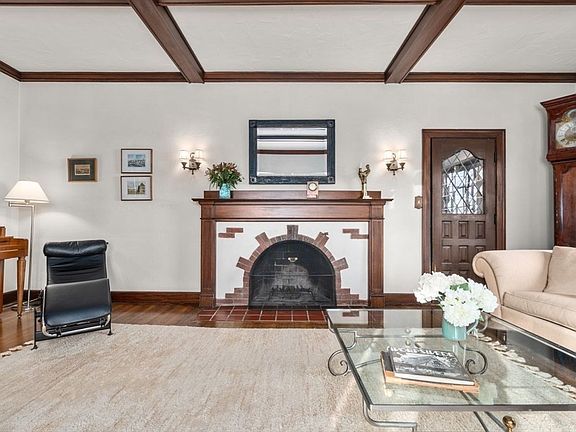 5th image of 27 Stella Rd