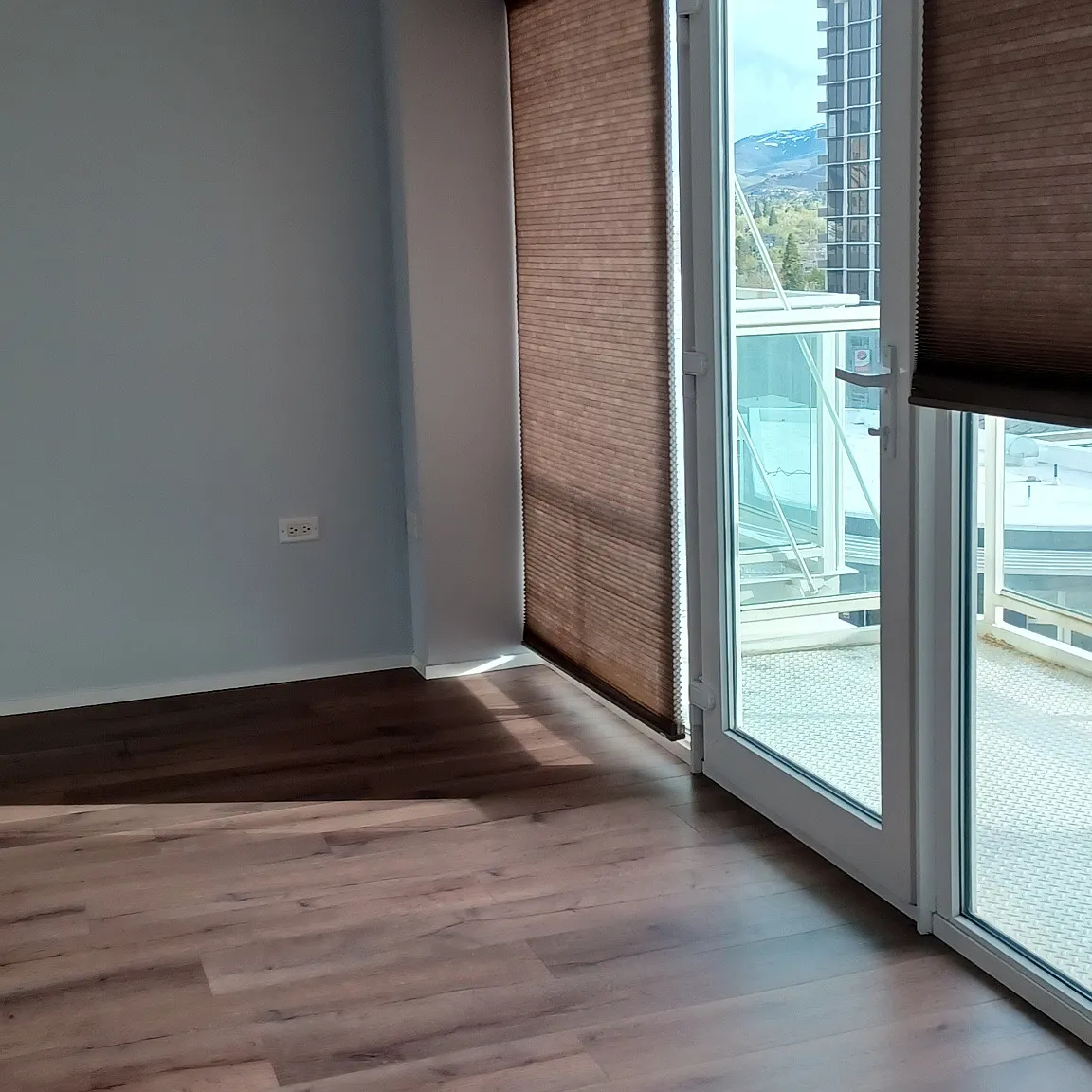 1 bed, 560 sqft, $1,700 — Photo 2