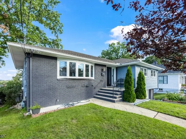 12 Lois Ave, Clifton City, NJ 07014