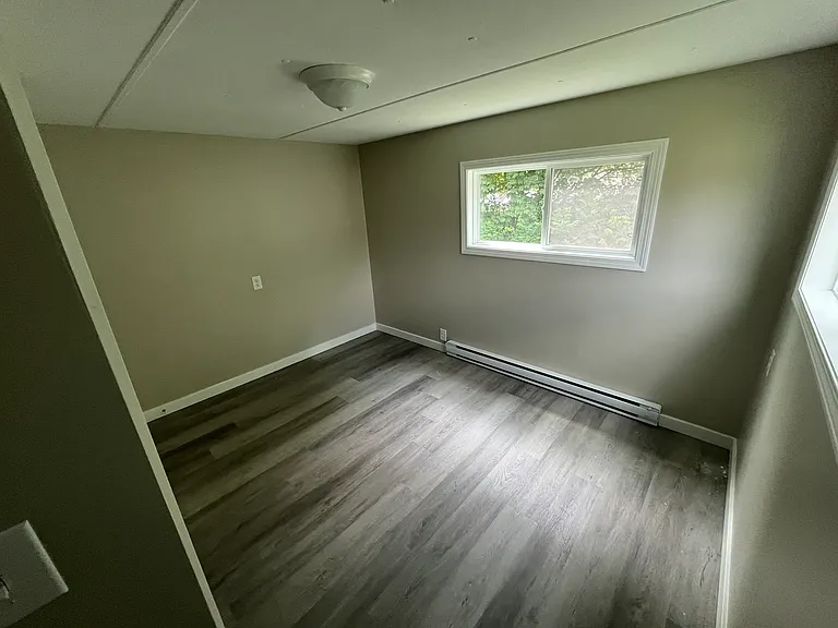 8 Brown Rd — Photo 10