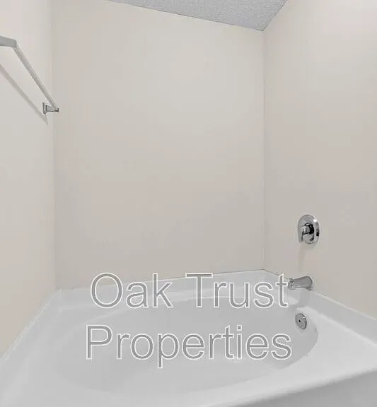 7939 Vermont Rd — Photo 26
