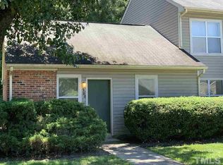 410 Greenwood Dr, Clayton, NC 27520