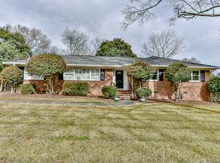2110 Sagamore Rd, Charlotte, NC 28209