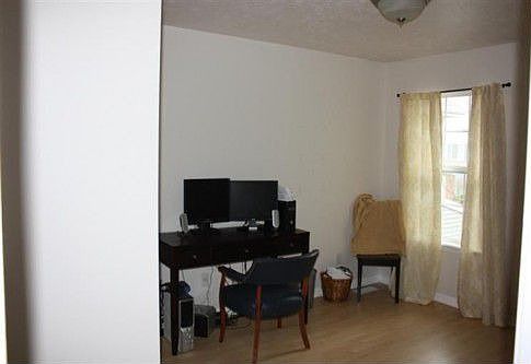 5th image of 4095 Rivertown Ln SW