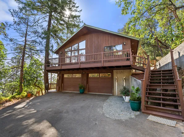 694 Timberlake Dr, Ashland, OR 97520