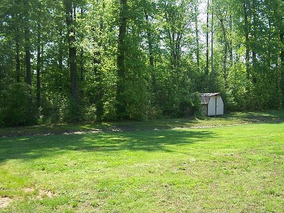 4th image of 3425 Middleford Dr