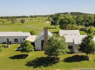 1167 Lexington Dr, Fredericksburg, TX 78624