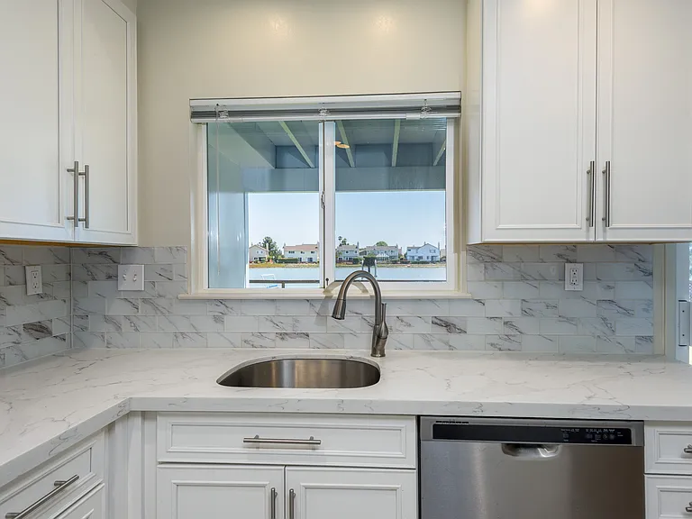 3335 Los Prados St #2 — Photo 7