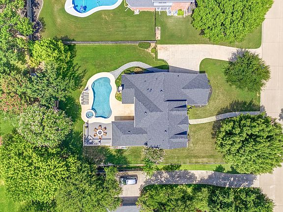 4th image of 920 Dove Creek Trl