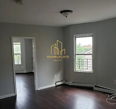 3rd image of 133 Elizabeth Ave #22