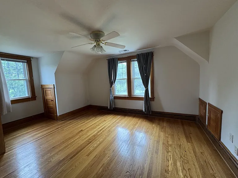 979 Jacob Burner Dr — Photo 3