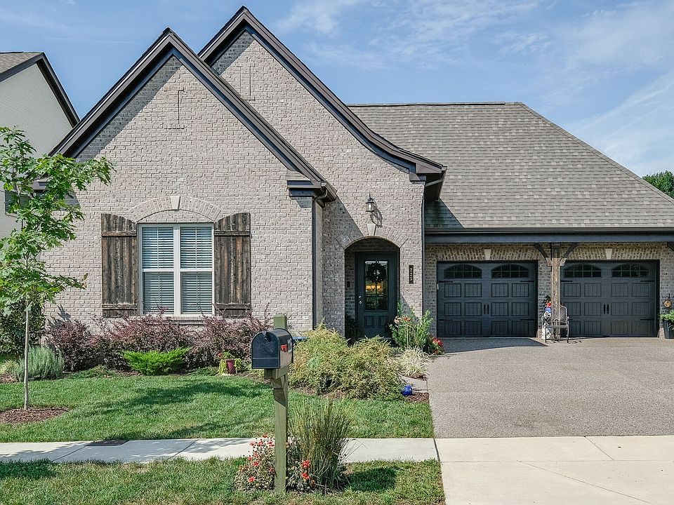 1st image of 225 Bent Creek Trce