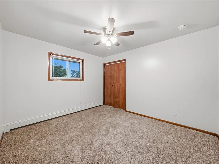 2521 Lewis St — Photo 10
