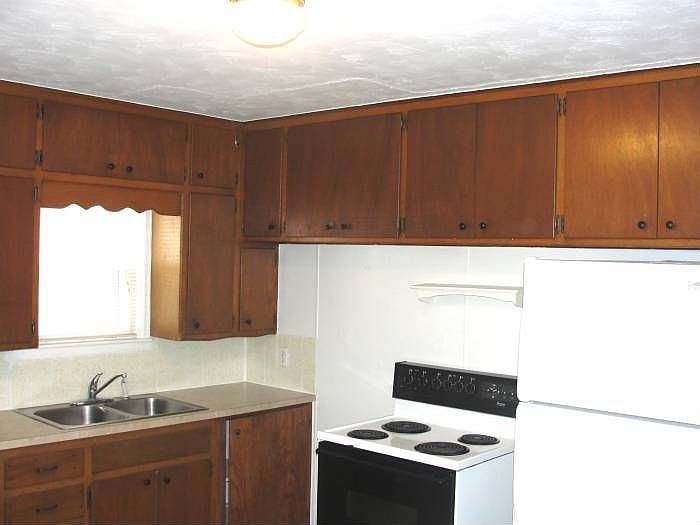 2nd image of 1248 N Dellrose Ave