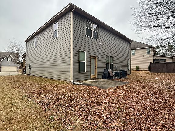 3rd image of 9159 Dover St