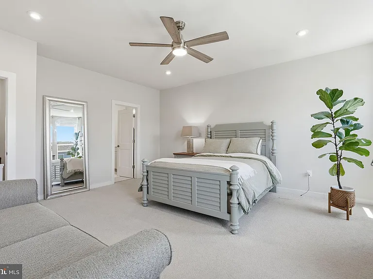 44617 Wolfhound Sq — Photo 15