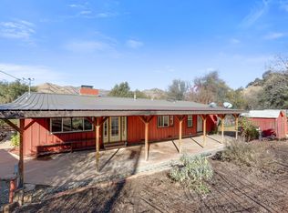 41005 Blossom Dr, Three Rivers, CA 93271
