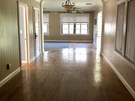 5th image of 139 Callais Ln