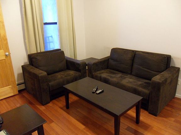 4th image of 1777 Lexington Ave Fl 4