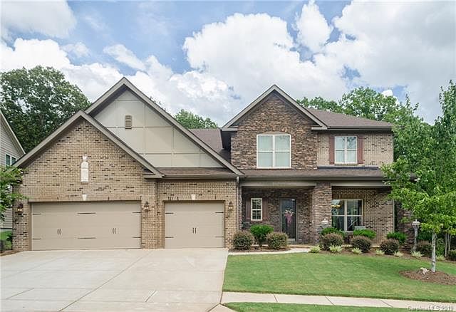 1st image of 897 Tyne Dr